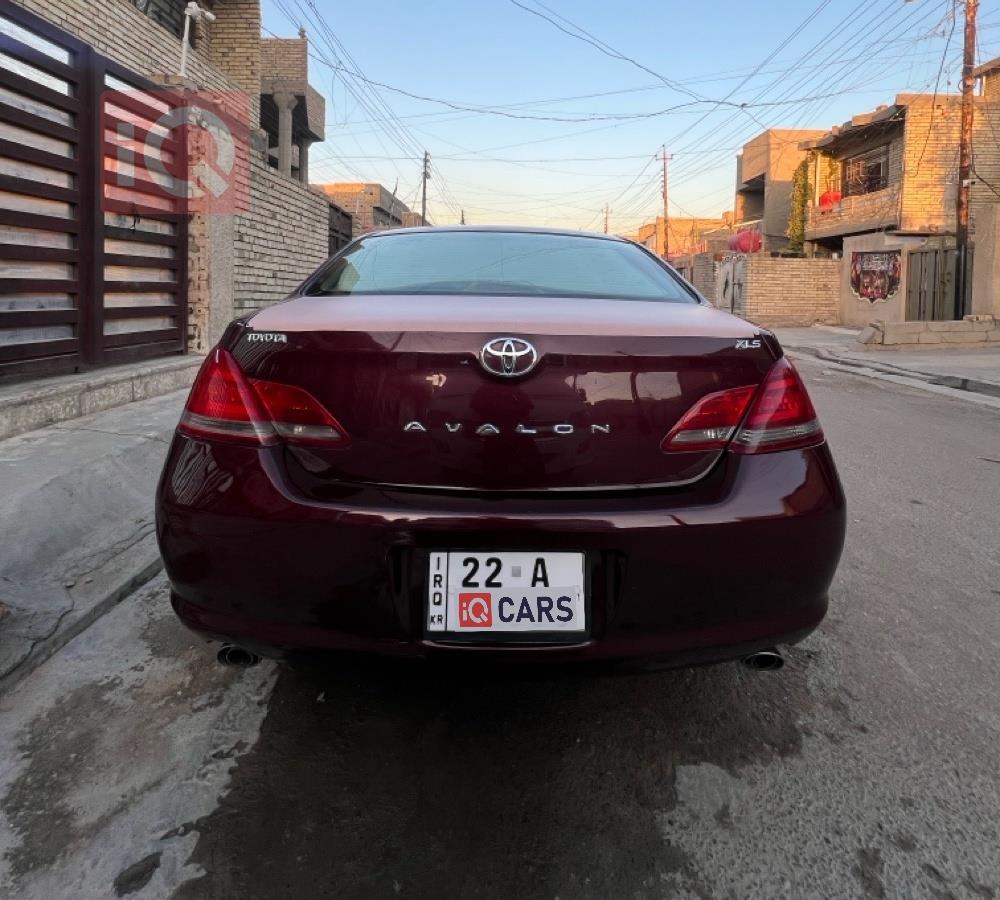 تويوتا أفالون